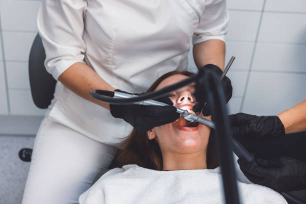 Best Emergency Root Canal Treatment in Mundelein, IL